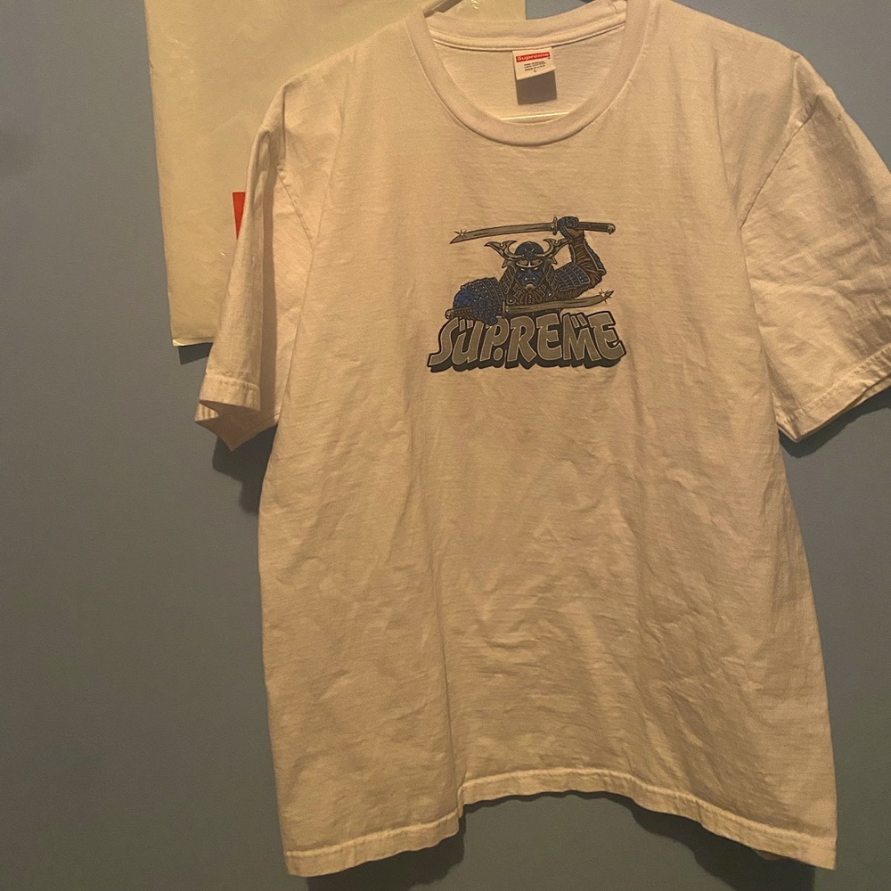 Supreme samurai tee
